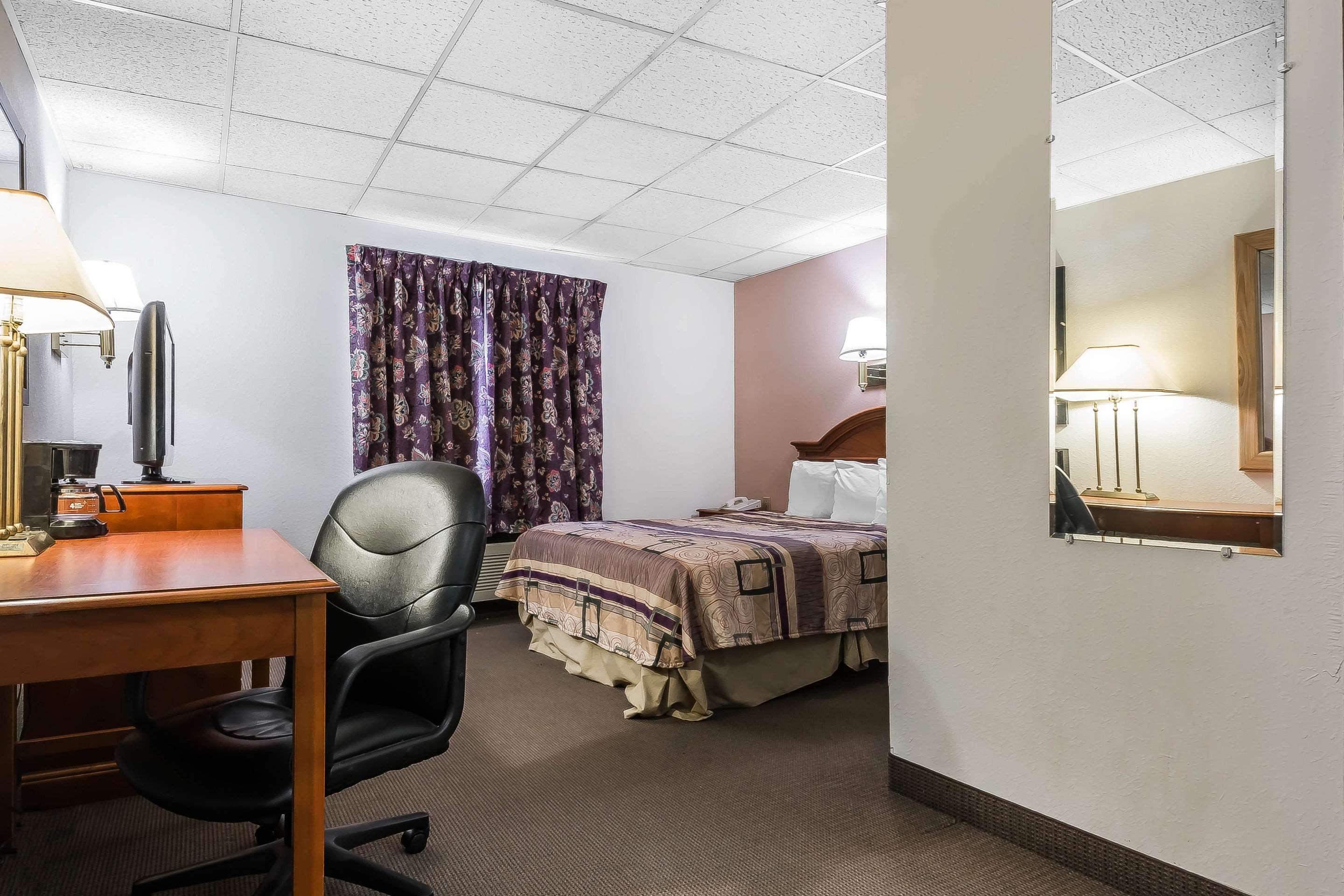 Quality Inn & Suites Binghamton Vestal Exterior foto