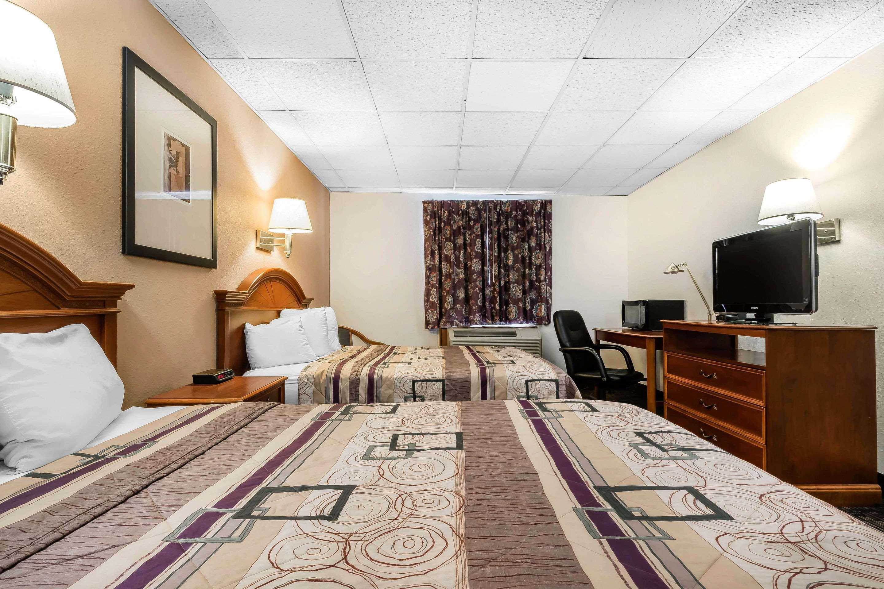 Quality Inn & Suites Binghamton Vestal Exterior foto
